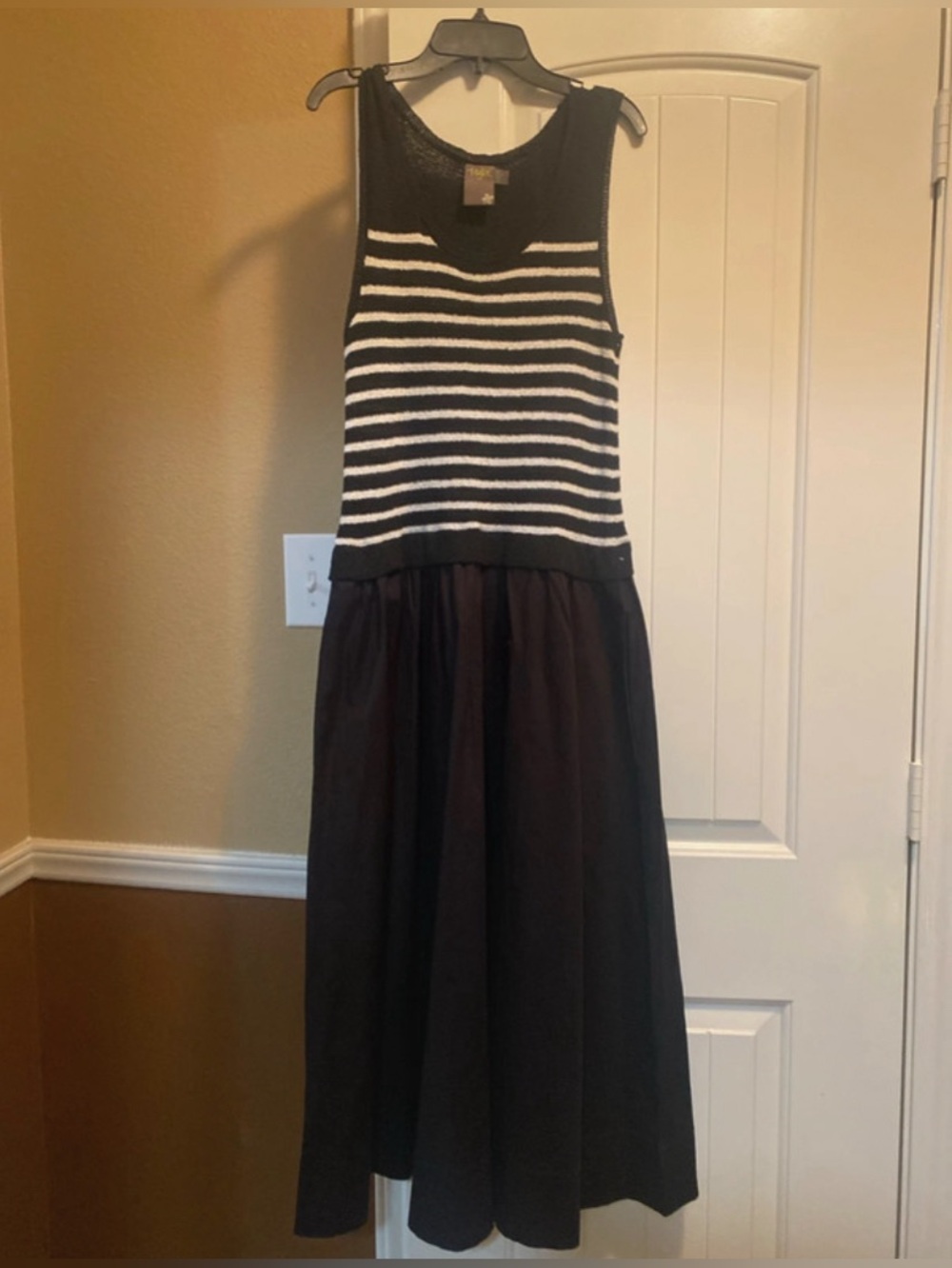 Taylor Black and White Striped Knit Bodice Casual Dress